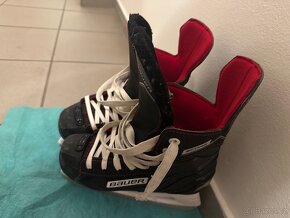 Brusle Bauer Score size 1.0 šířka R / vel.EUR 33,5 / CM 21.0 - 3