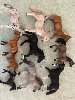 Sbírka koní Schleich kus 80-90 Kč - 3