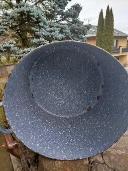 Smaltovaný hrnec - 3