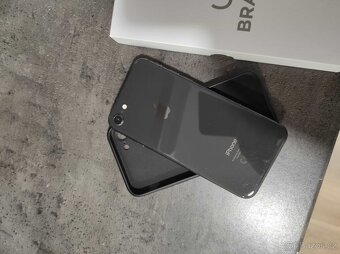 iPhone 8 64GB - 3