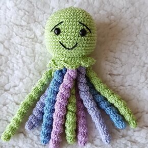 Háčkovaná sada pro miminko medúza, chobotnička - 3