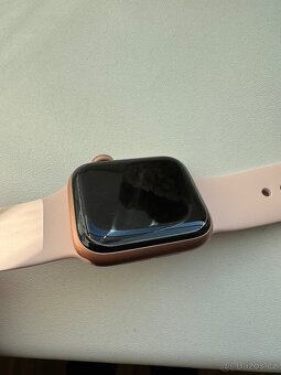 Apple Watch SE - 3