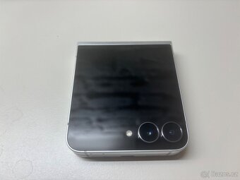 Samsung Galaxy Z Flip7 FE, 128GB - 3