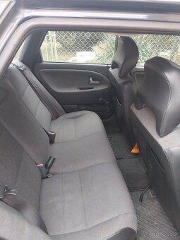 Volvo v 40 1.9.TD. 85kw - 3