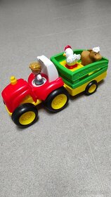 Traktor se 2 zvířatky a figurkou řidiče - 3
