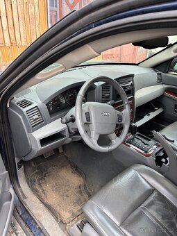 Jeep 5,7 hemi - 3