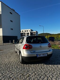 Volkswagen Golf V 1.4 FSI, 66 kW, r.v. 2004 – STK do 12/2026 - 3