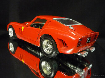 Ferrari 250 GTO 1962 Bburago 1/18 - 3