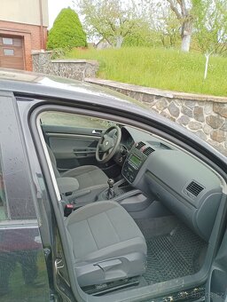 Volkswagen golf 1,6 FSI - 3