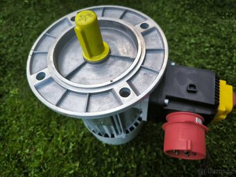 Motor 2,2kW 2820ot./min,380v - 3