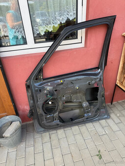 Ford Galaxy dvere predni prave dvere - 3