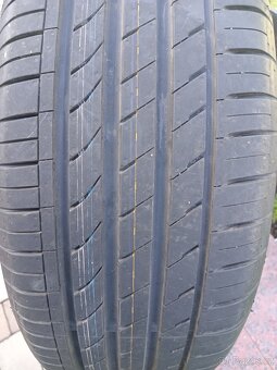 Pneu 205 /50/17 - 3