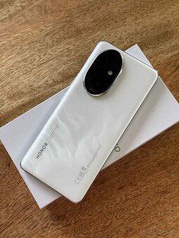 Honor 200 Pro - 3