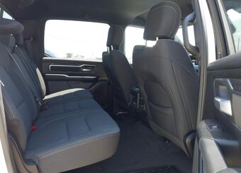 DODGE RAM 2024 CREW CAB ZÁNOVNÍ VŮZ - 3