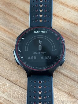 Chytré hodinky GARMIN FORERUNNER 235 červenočerné 2 - 3