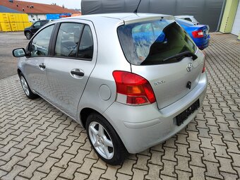 Toyota Yaris - 3