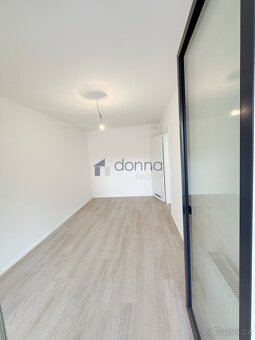 Pronájem bytu 2+kk/L, 54m², ul. Plzeňská, Praha 5 - Smíchov, - 3