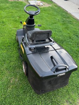 Zahradní traktor Stiga - 3