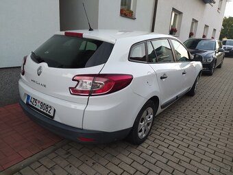 Renault Megane kombi LPG benzín-plyn 2012 - 3