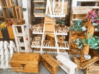 krmítka-stojany na misky pro pejsky a kočičky - 3