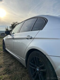 BMW 320i E90 - 3