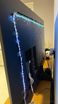 55" Ultra HD Smart TV UE55RU7402 Série 7 - 3