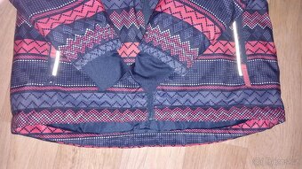 Dívčí zimní bunda 122/128 - 3