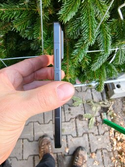 Xiaomi 15 12/256GB záruka 03/27 - 3