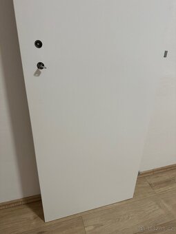 ZDARMA, ZA ODVOZ - Bílé dveře plné 60cm pravé - 3