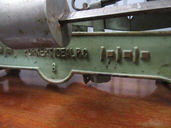 Nabízím starožitné váhy z 19 stol. Dekorace.Nejde o novou vě - 3