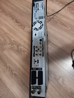 Prodám DVD rekordér samsung SH875 - 3