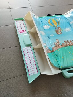 Cestovní přebalovací pult - 3