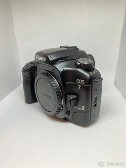 Canon EOS 7 - 3