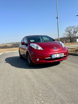 Leaf, ČR, 120km dojezd, po 2maj., 24kW. - 3