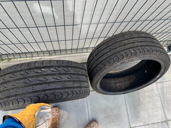 Prodám jeté pneu 235/35 R19 - 3