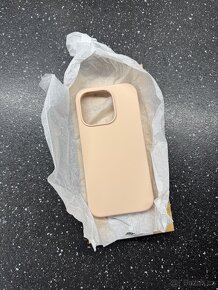 Nový růžový kryt na Iphone 15 PRO - 3