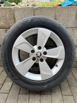 Kola NEVIS 16" + Matador Hectorra 3 215/60 R16 H XL - 3
