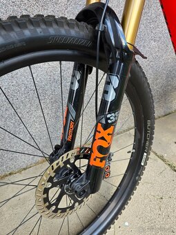 Specialized Levo Comp Carbon TOP stav a výbava - 3