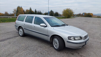 Volvo V70 - 3