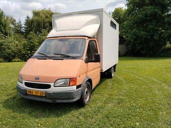 Ford Transit 2.5D. Přepravník koní - 3