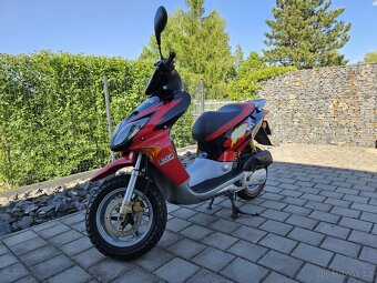 Honda x8r - 3