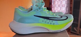 NIKE ZOOM FLY 5 - 3