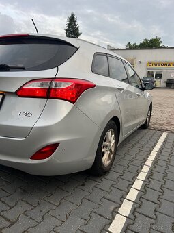 Hyundai i30 1.6 Crdi - 3