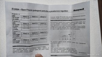 Pokojový termostat CR04 Honeywell - 3