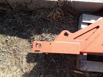 UNC-060 hlavní rameno podkopu - 3