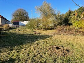 Prodám st. parcelu 2012 m2 ve Vydří u JH - 3