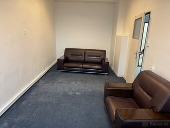 Pronájem kancelářských prostor v administrativní budově - 3