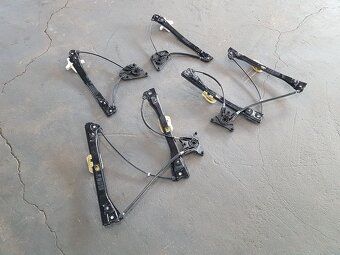 Mechanismy stahování oken Škoda Rapid, 4x el. okno - 3