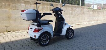 Prodám nový,nepoužívaný eletrický invalidní vozík VISTA QUA - 3