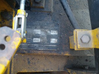 Prodám vibrační válec stavostroj vw3403 - 3